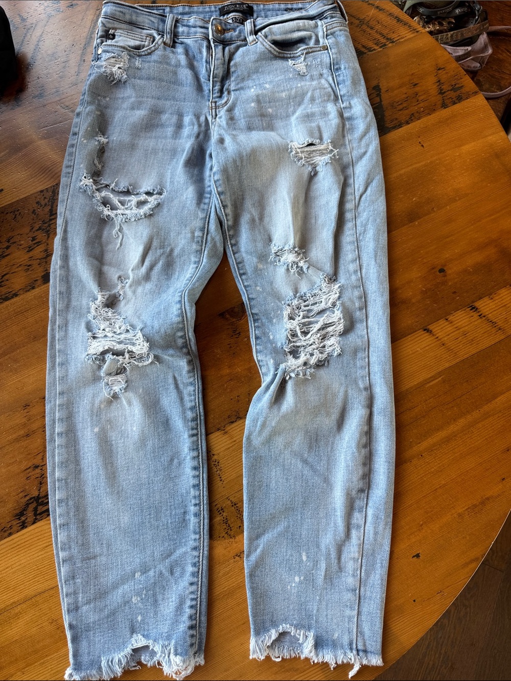 Judy Blue Distressed Paint Splatter Boyfriend Jeans 5/26